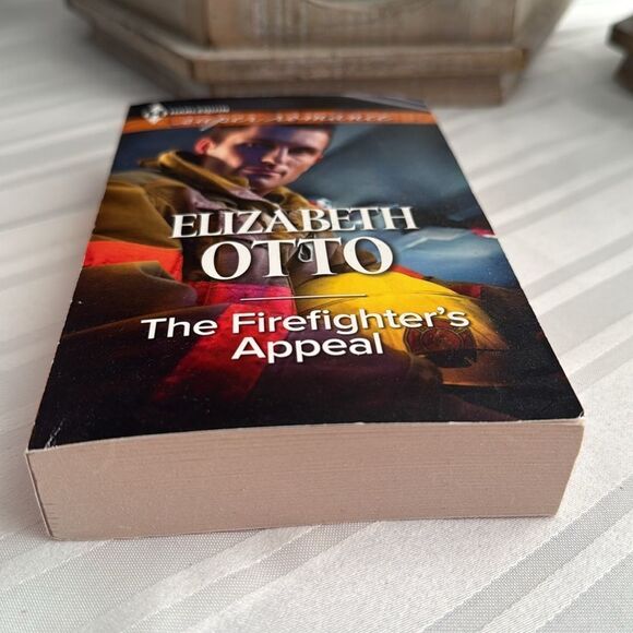 The Firefighters Appeal by Elizabeth Otto Super Romance Book - Picture 6 of 7